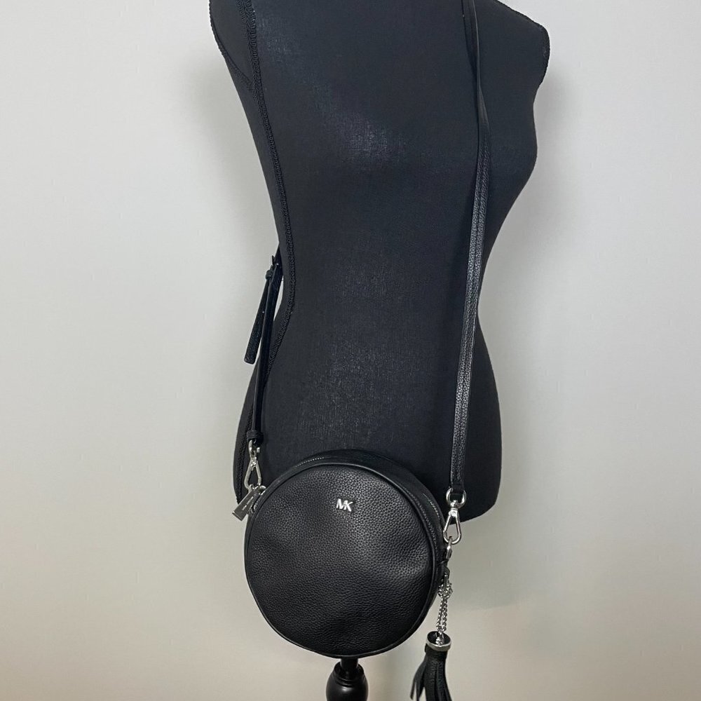 Michael Kors Pebble Leather Circle Canteen Crossbody - Picture 3 of 7